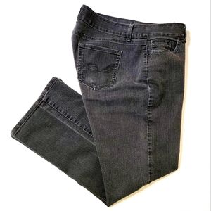 Rider by Lee Women Size 16 Petite Short Midrise Bootcut Black Denim Jeans